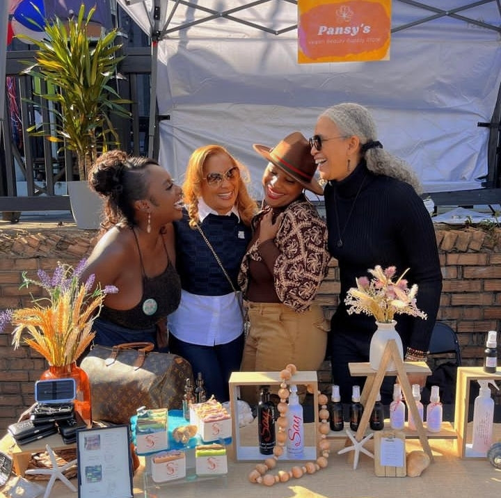 Embrace Your Natural Beauty: Celebrating Women's Day with SayByYani.